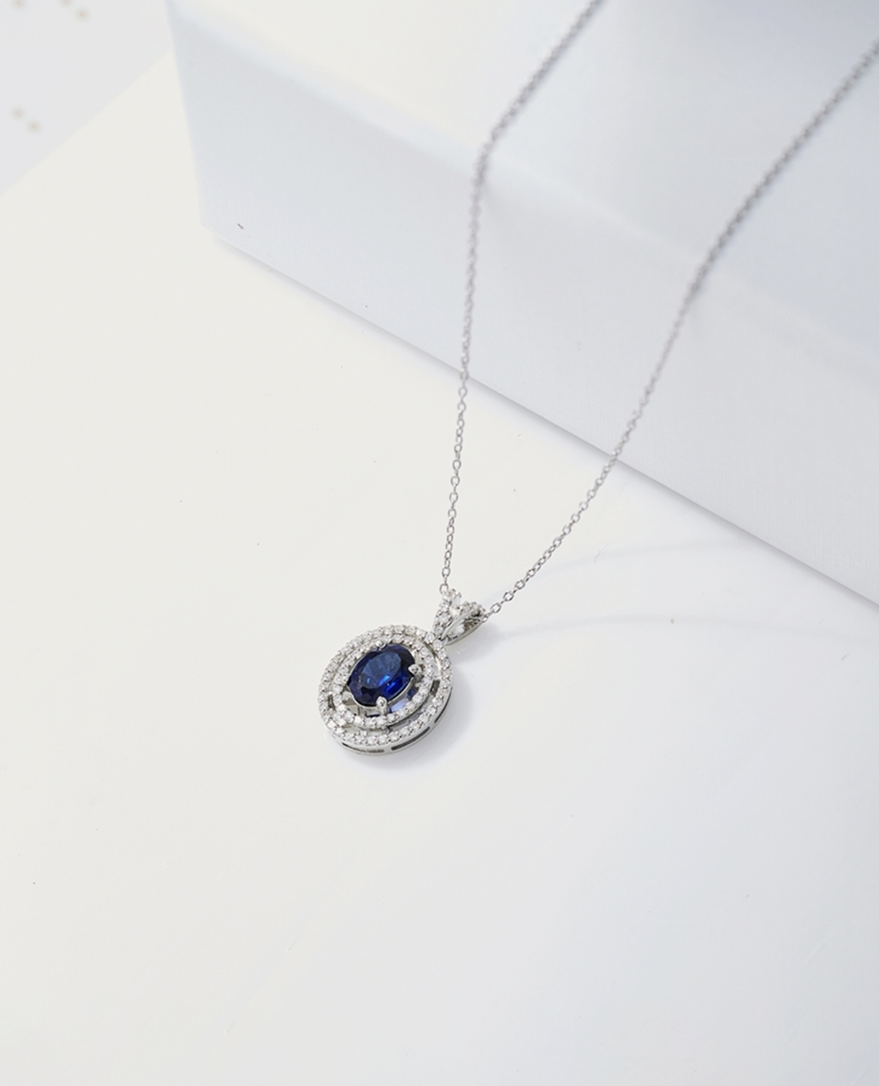 Customized Pendant Set